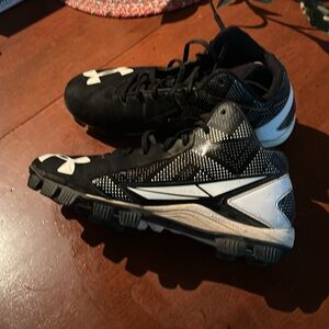 Men’s softball/baseball shoes